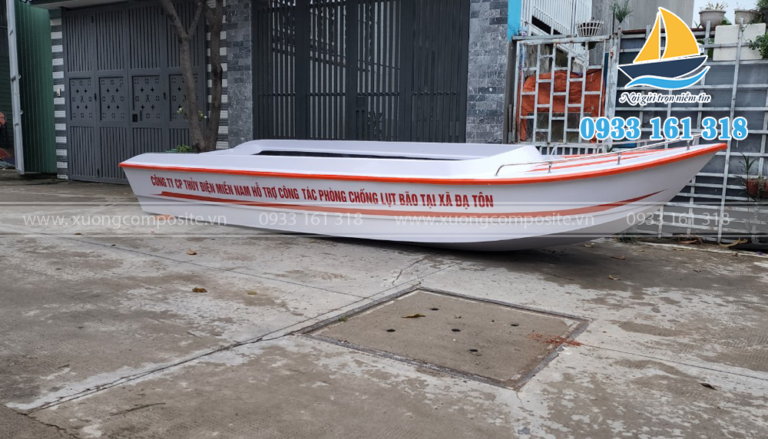 Giá cano composite - Xuồng Composite